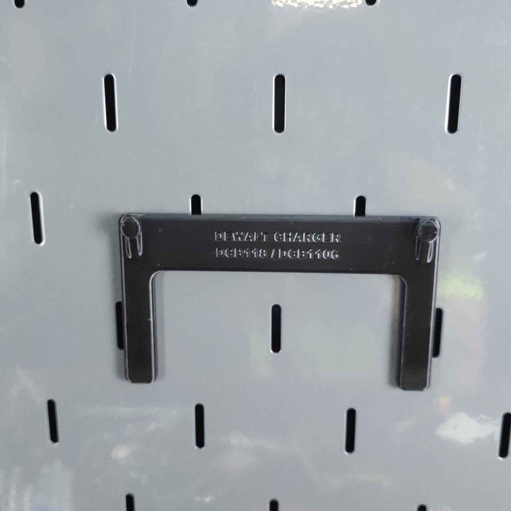 Mount for DeWalt DCB118/DCB1106 Fits US General Series 3 / ICON Hutch and Locker